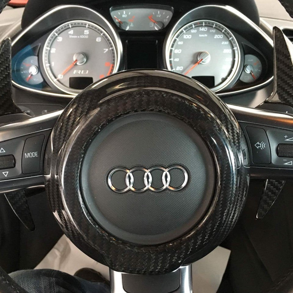 TOP SPEED PRO-1 Audi Carbon Fiber Steering Wheel Center Cover – Fits R8 / R8 GT / TT / TT Quattro / TTS / TT RS (2008–2015) – Glossy UV Finish