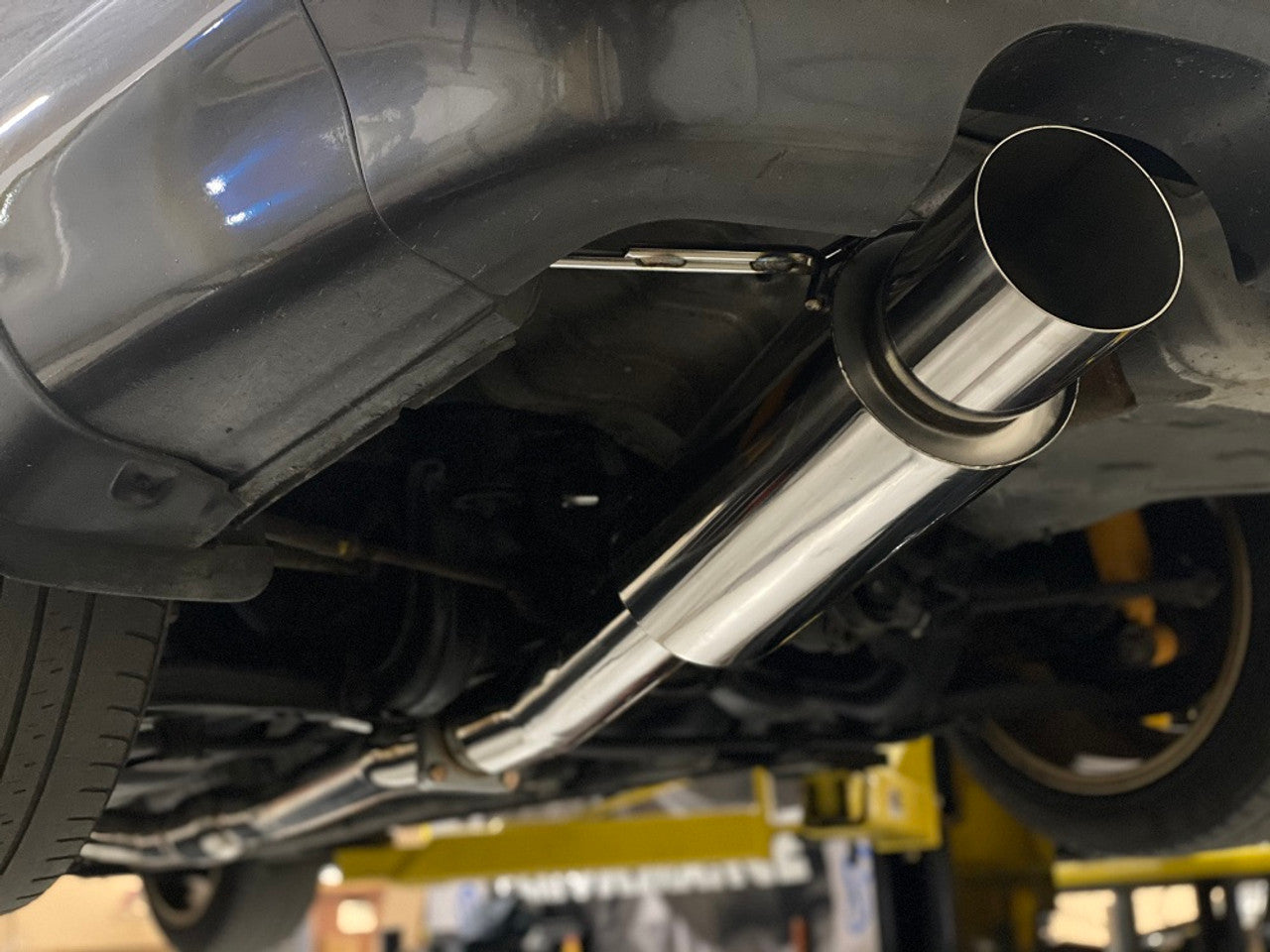 Nissan Skyline R33 GTS-T (1993–1998 Japan-Spec) Catback Exhaust System | Top Speed Pro-1 | T304 Stainless Steel | 76mm–89mm Mandrel-Bent Piping | 113mm Polished Tip