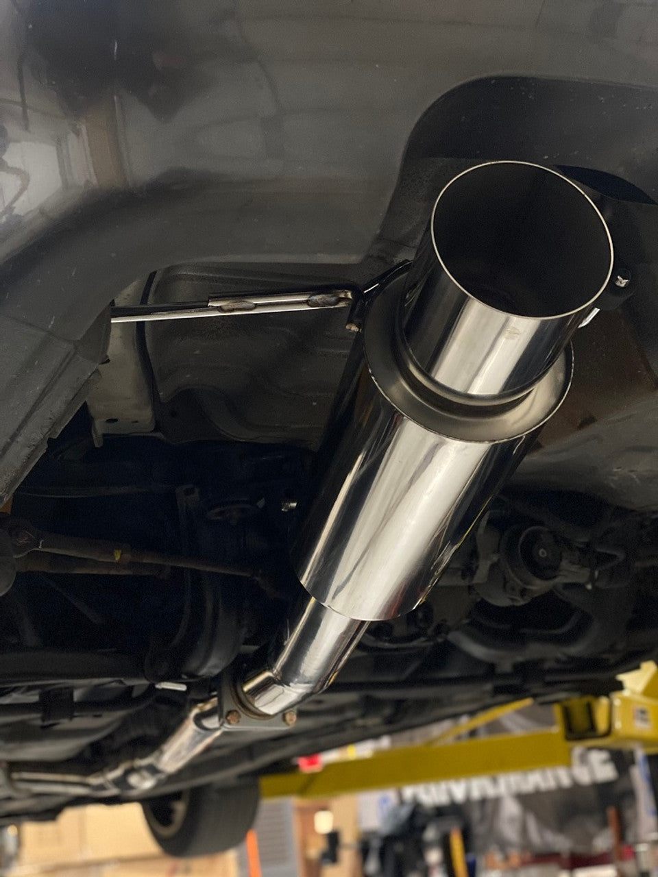 Nissan Skyline R33 GTS-T (1993–1998 Japan-Spec) Catback Exhaust System | Top Speed Pro-1 | T304 Stainless Steel | 76mm–89mm Mandrel-Bent Piping | 113mm Polished Tip